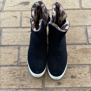 Steve Madden suede bootie sneakers size 8.5